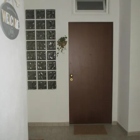 Apartamento La Casa Del Nespolo Tranquillo Vicino Stazione